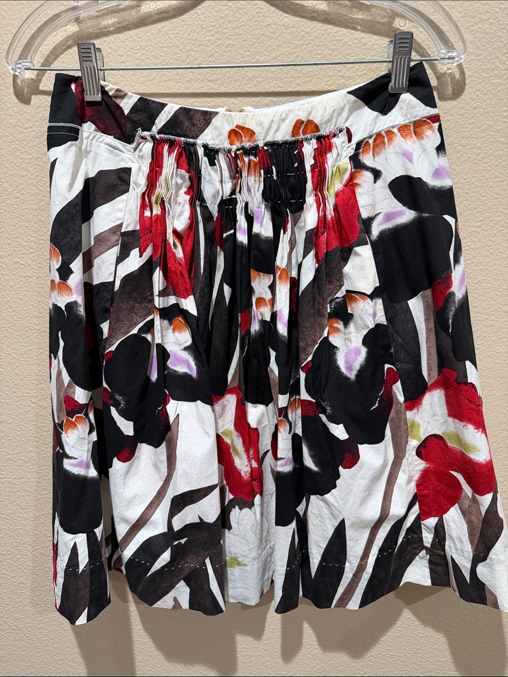 Elie Tahari Bold Floral Statement Skirt – Chic Smocking & Designer Detail